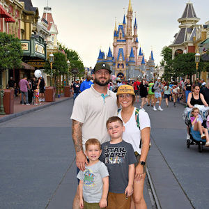 Meet your Posher, Hallie